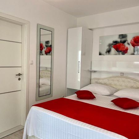 Luxury Studio Apartment Marinovic Makarska Exterior photo