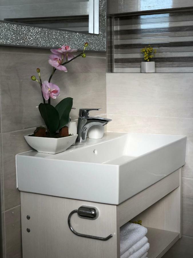 Luxury Studio Apartment Marinovic Makarska Exterior photo