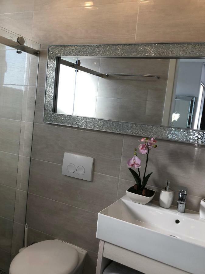 Luxury Studio Apartment Marinovic Makarska Exterior photo